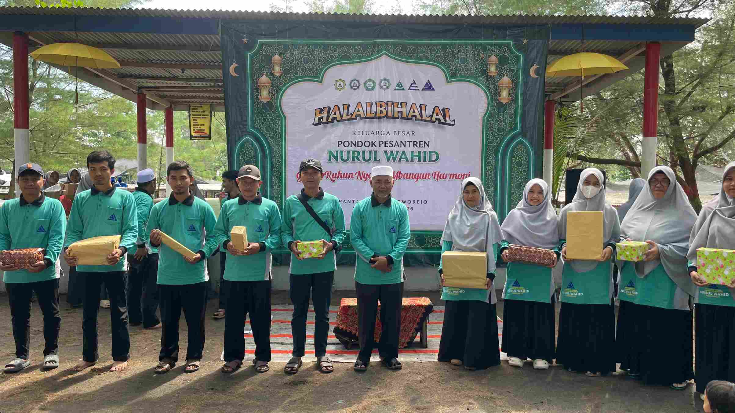 Hangatkan Silaturahmi, Keluarga Besar Ponpes Nurul Wahid Gelar Halal Bihalal 1447 H